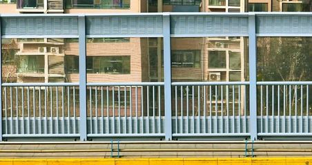 濟(jì)南市城鄉(xiāng)交通運(yùn)輸局 交通動(dòng)態(tài) 姚家街道漿水泉西路社區(qū)向市道路和橋隧服務(wù)中心送來(lái)感謝錦旗